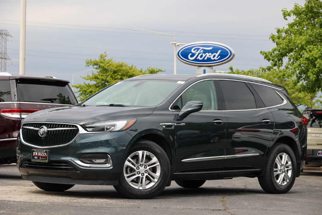 Used 2020 Buick Enclave Essence w/ Sound and Sites Package AWD/4WD image 2