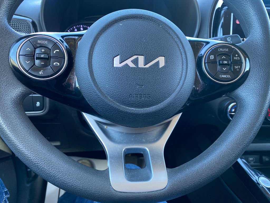 Used 2022 Kia Soul S image 14