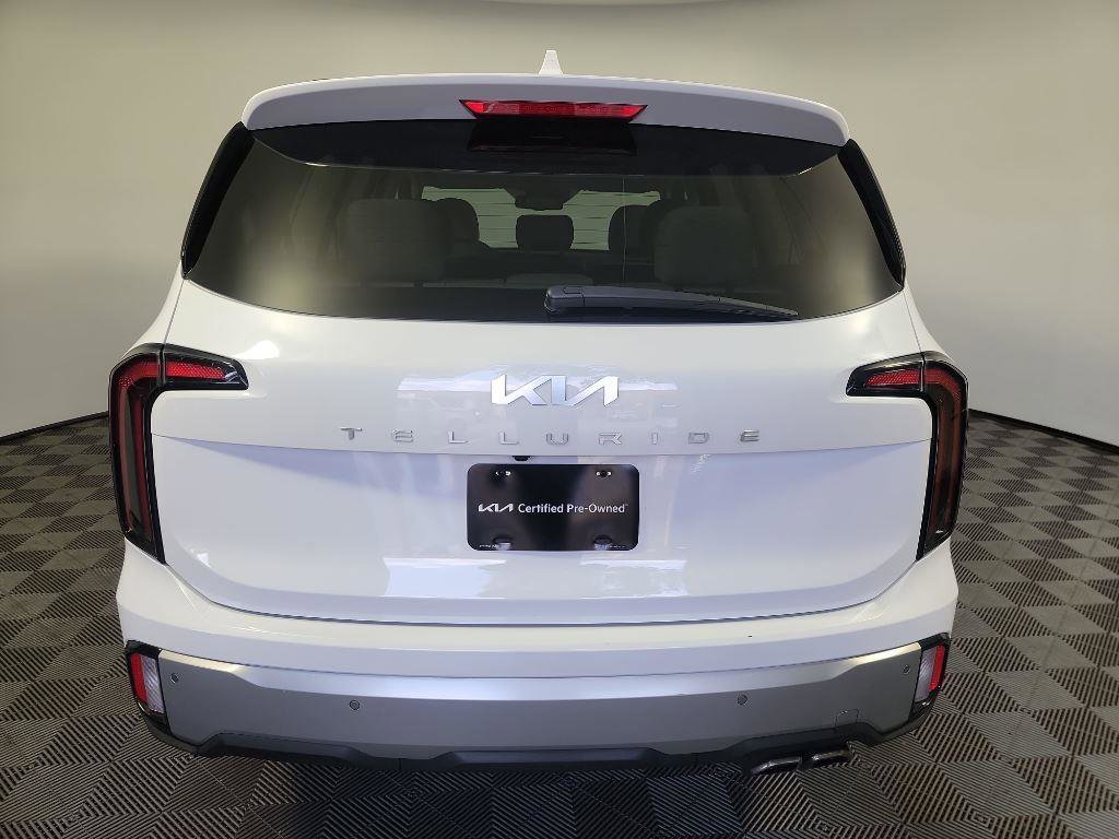 Certified 2023 Kia Telluride EX image 5