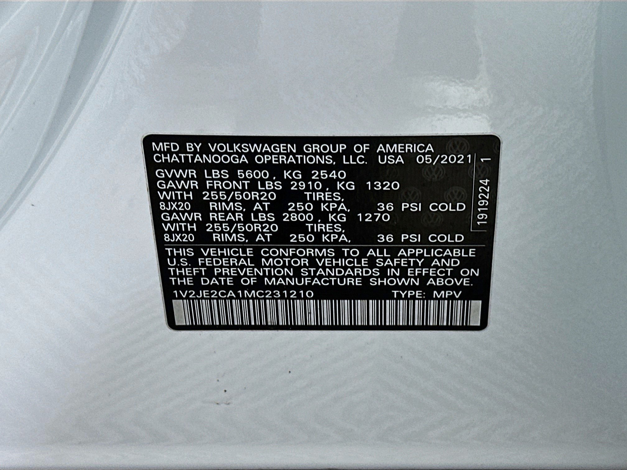 Used 2021 Volkswagen Atlas Cross Sport SE w/ Panoramic Sunroof Package FWD image 35