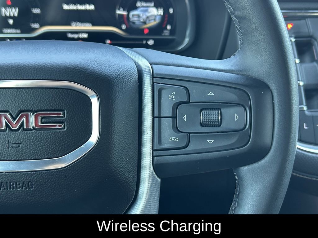 Used 2023 GMC Yukon SLT w/ SLT Luxury Package image 19