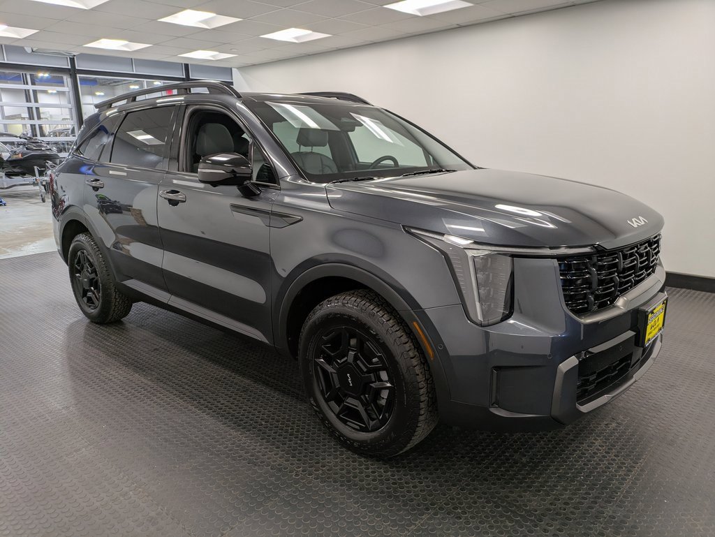 Used 2024 Kia Sorento SX Prestige w/ Sage Leather Package image 3