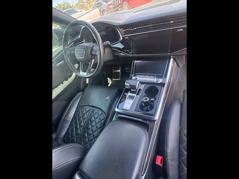 Used 2021 Audi SQ8 Prestige AWD/4WD image 7