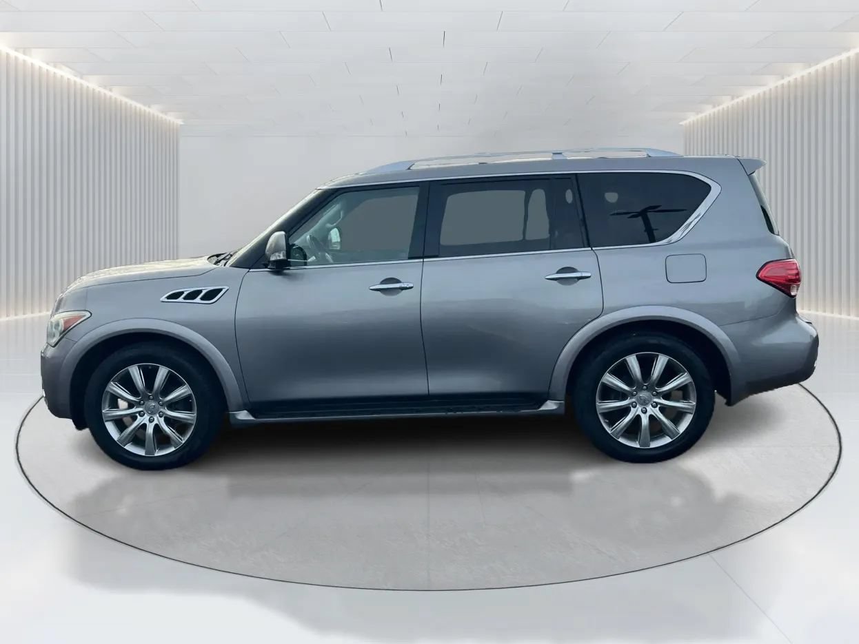 Used 2013 INFINITI QX56 4WD w/ Deluxe Touring Pkg image 9