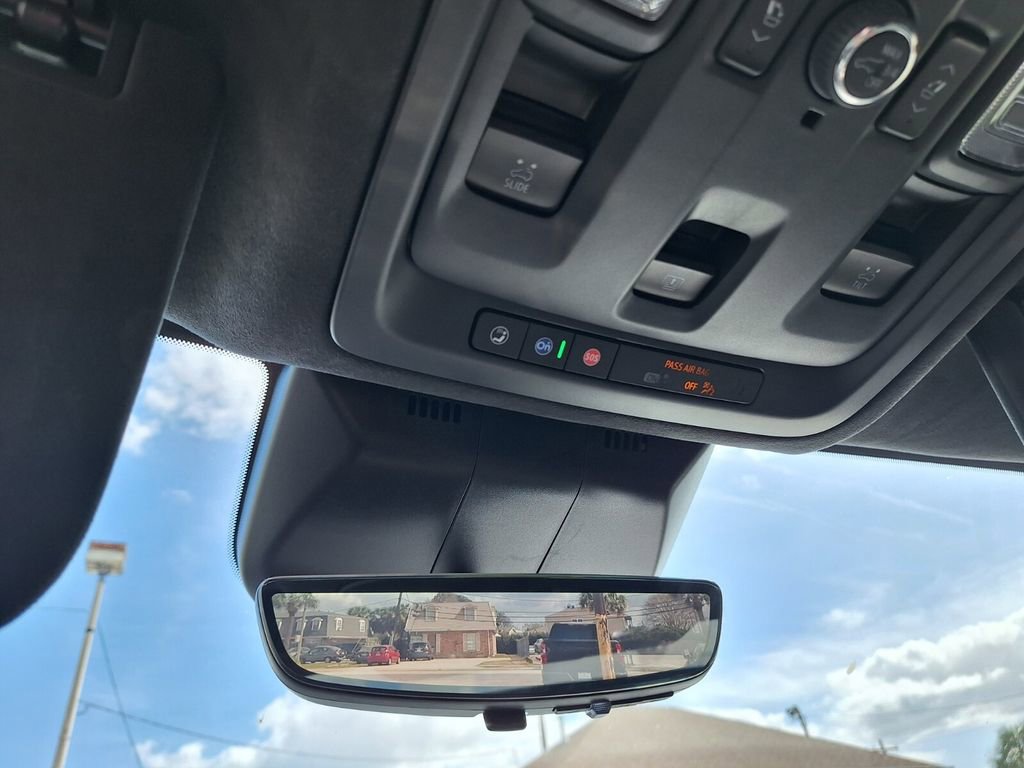 Certified 2023 Cadillac Escalade ESV Sport Platinum w/ Heavy-Duty Trailer Package image 25