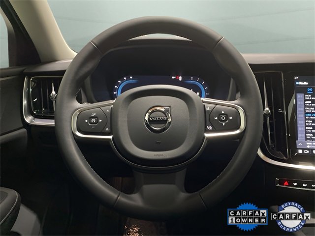 Used 2025 Volvo S60 B5 Core image 11