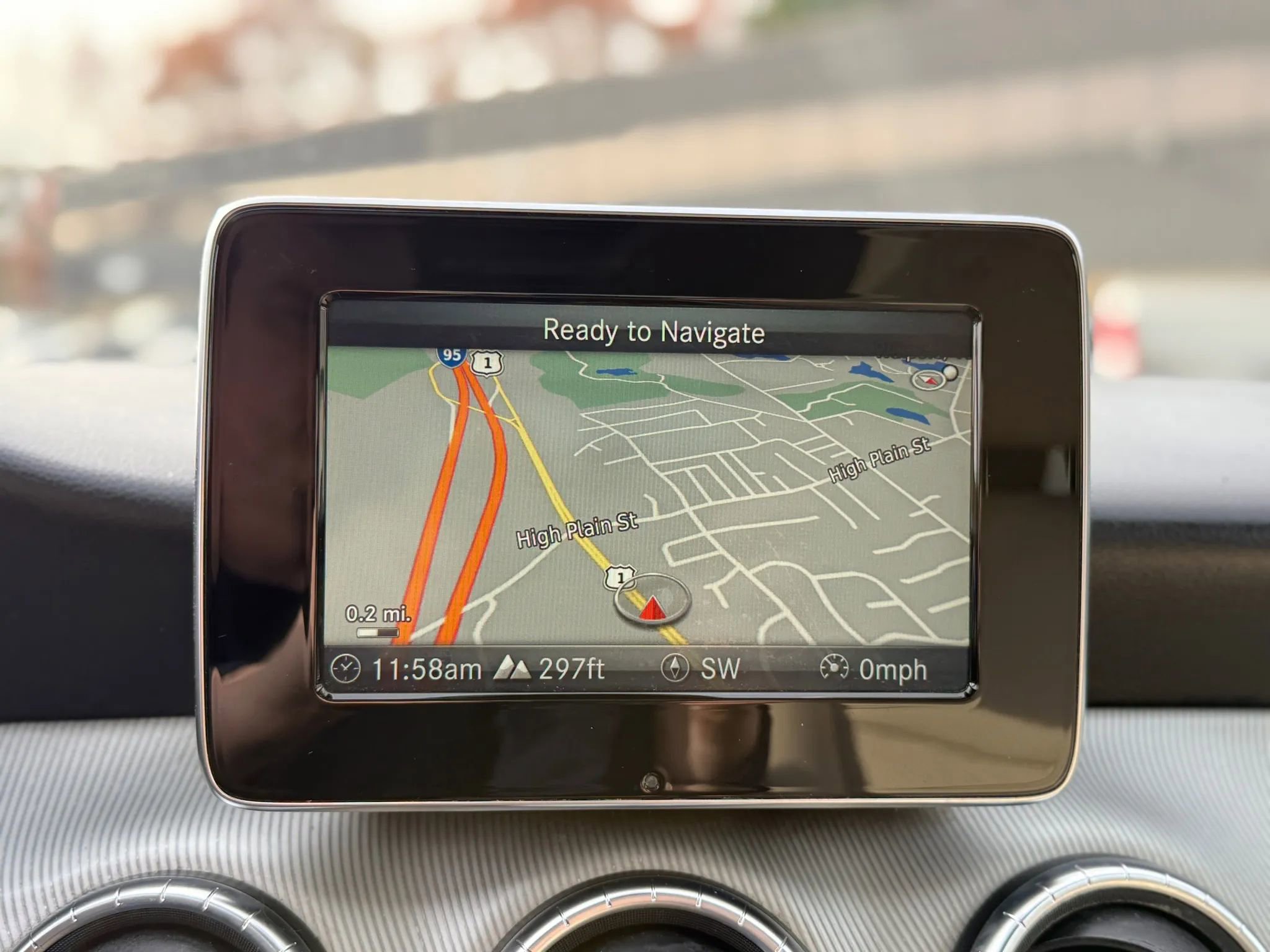 Used 2015 Mercedes-Benz CLA 250 4MATIC image 27