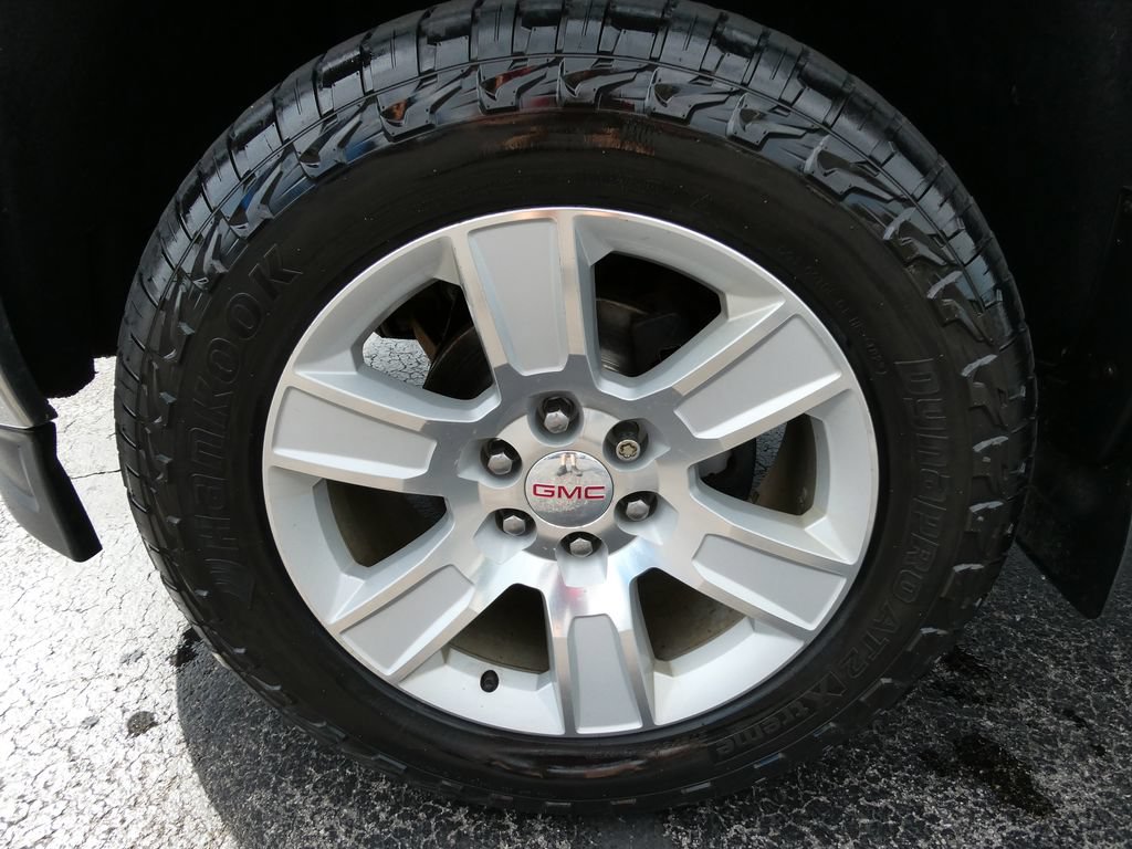 Used 2015 GMC Sierra 1500 SLE w/ Carbon-20 Edition AWD/4WD image 10