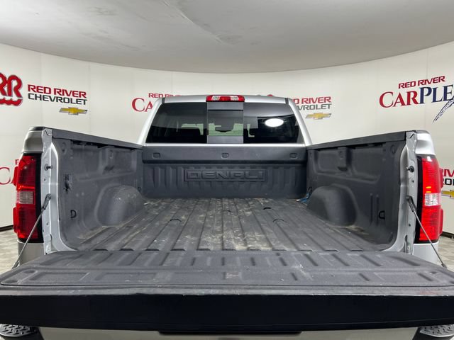 Used 2018 GMC Sierra 2500 Denali AWD/4WD image 23