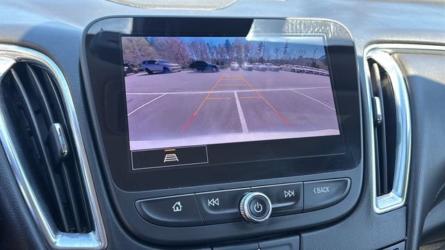 Used 2024 Chevrolet Malibu LT FWD image 26