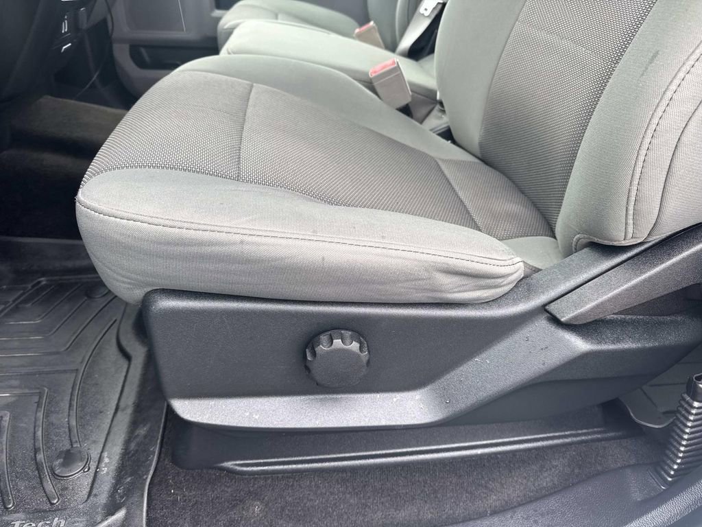 Used 2018 Ford F250 XL w/ STX Appearance Package AWD/4WD image 17