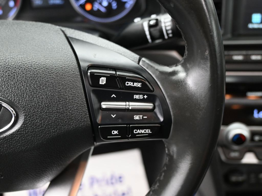 Used 2020 Hyundai Elantra Value Edition w/ Cargo Package (C1) image 18