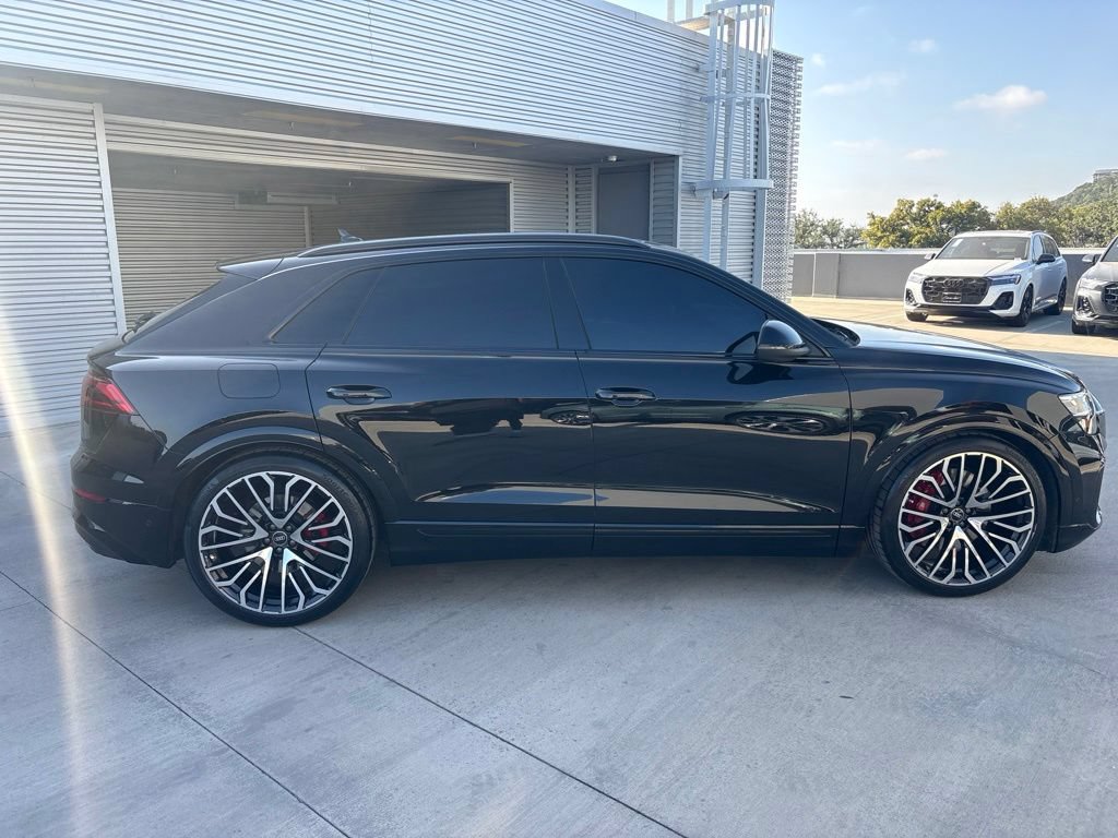Used 2024 Audi SQ8 Premium Plus AWD/4WD image 4