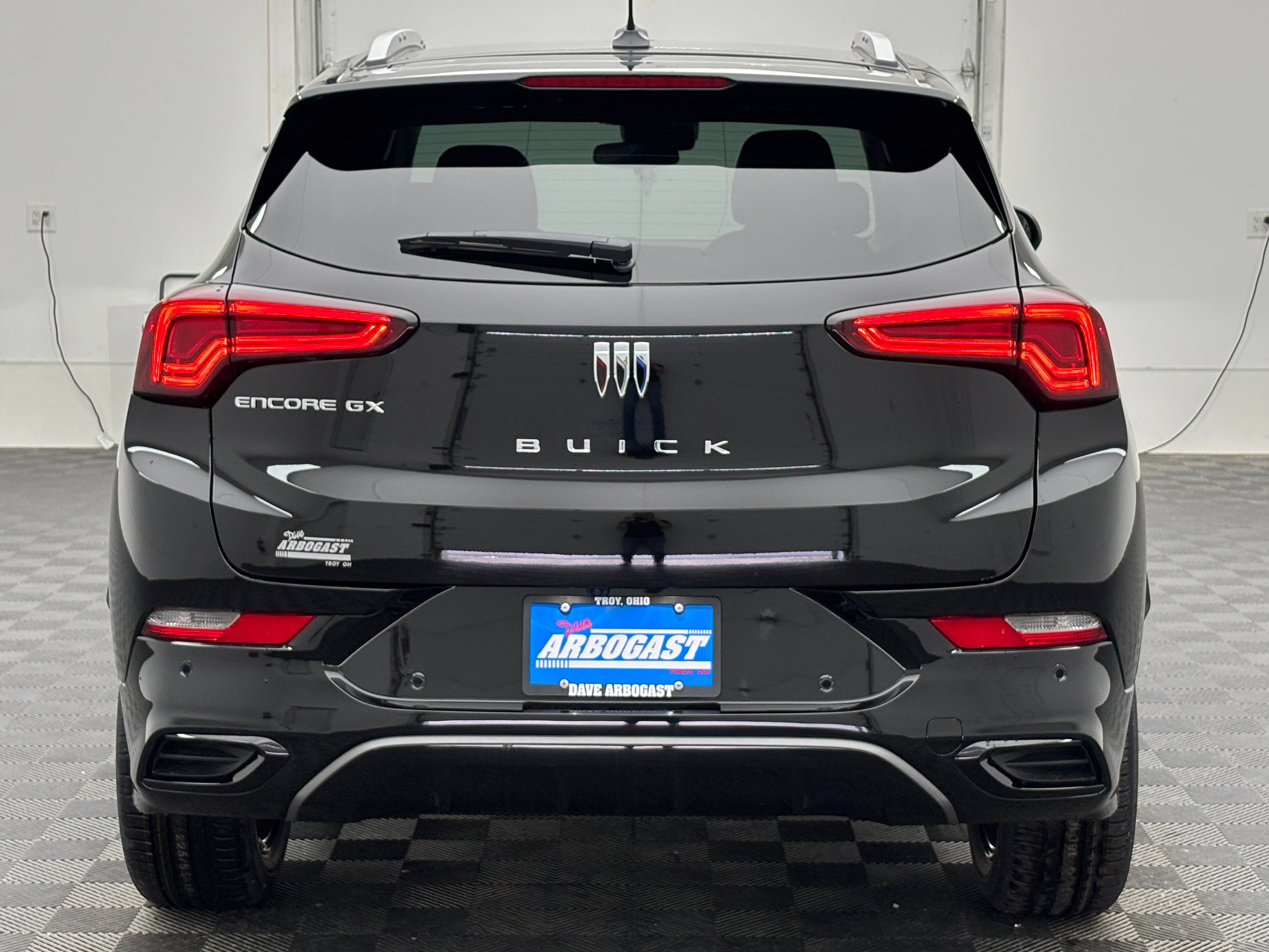 New 2026 Buick Encore GX Sport Touring w/ Advanced Technology Package FWD image 8