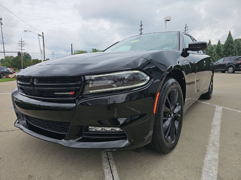 Certified 2020 Dodge Charger SXT w/ Blacktop Package AWD/4WD image 9