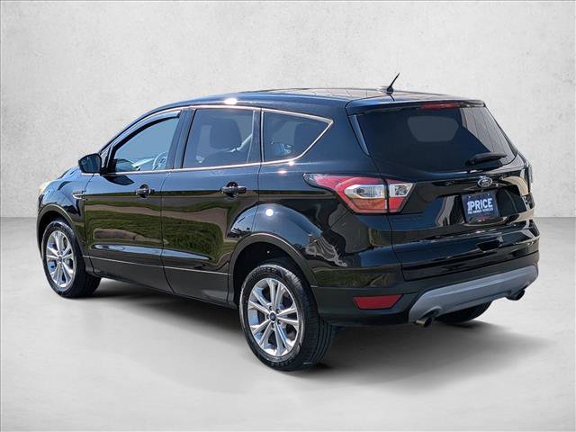 Used 2017 Ford Escape SE image 8