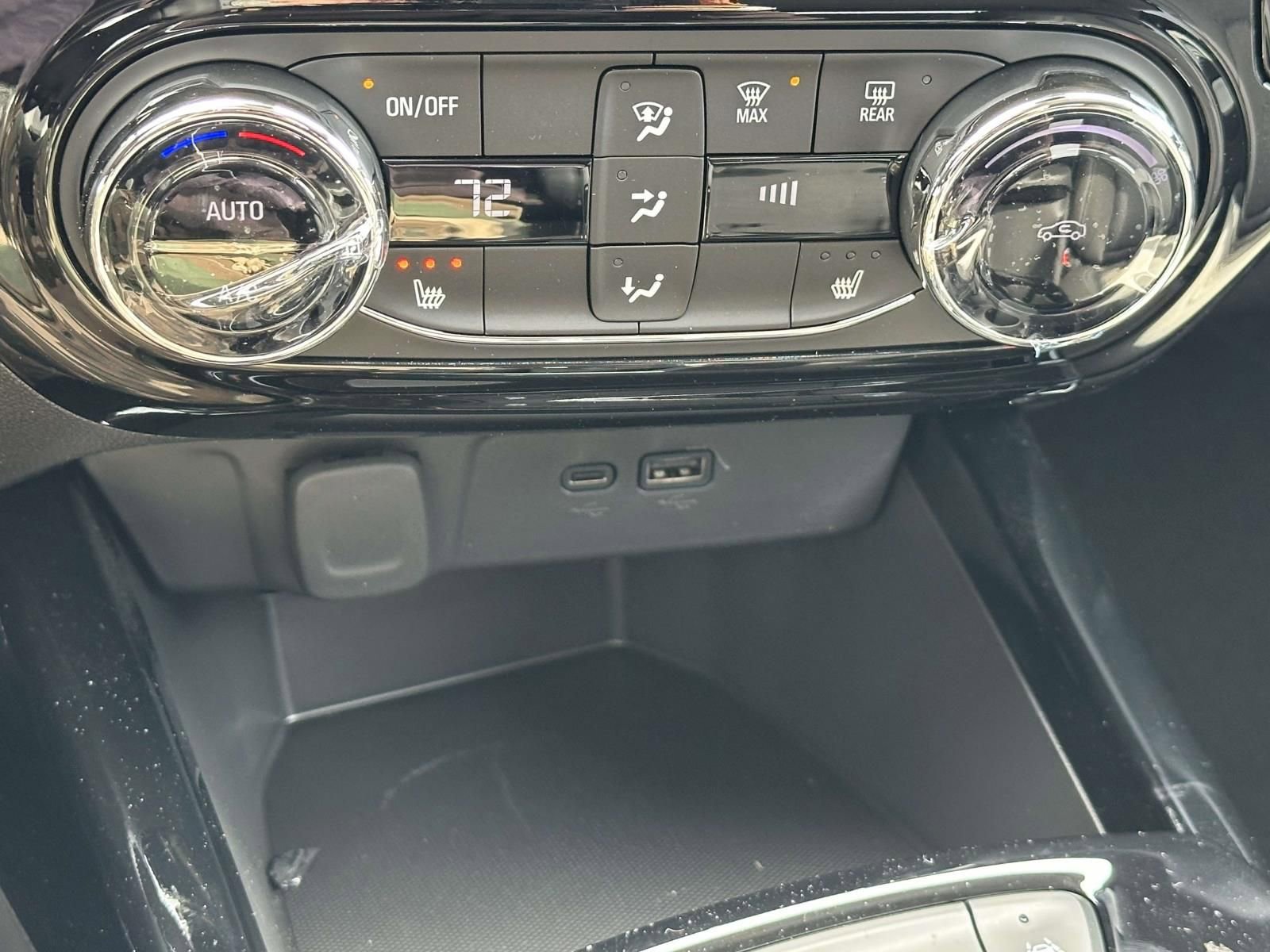 New 2026 Chevrolet Trax LT w/ Driver Confidence Package FWD image 12