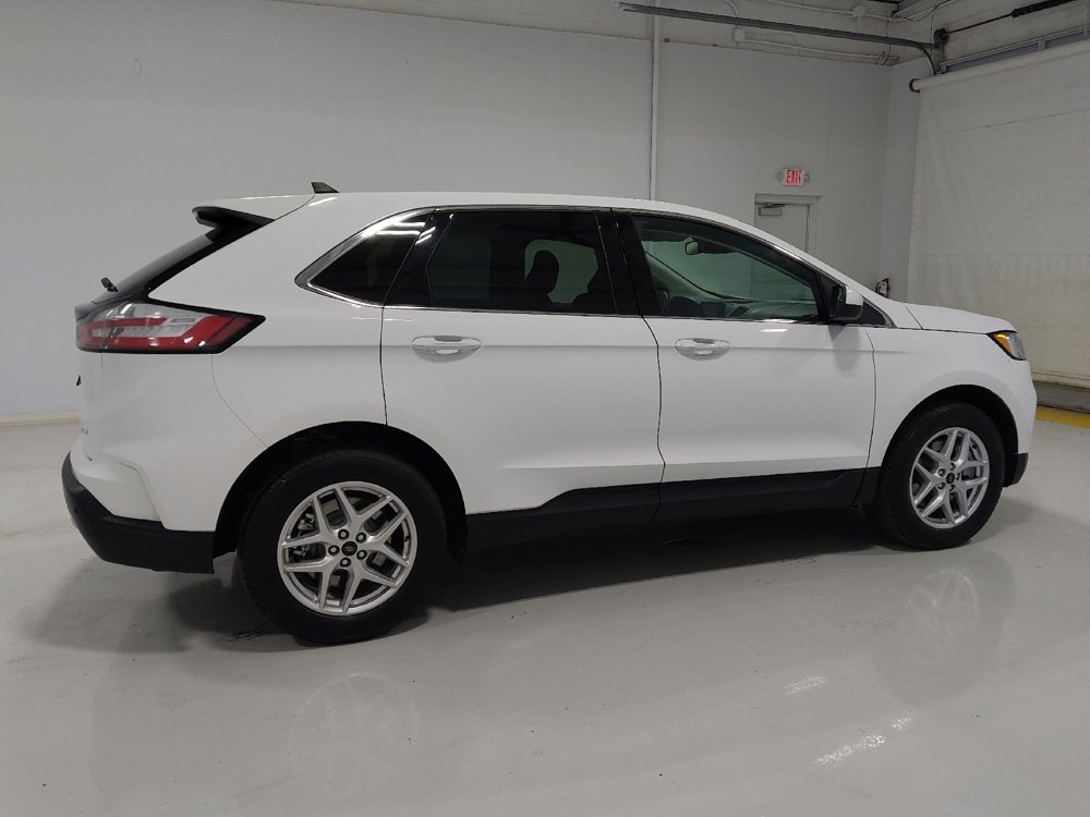 Used 2024 Ford Edge SEL image 10