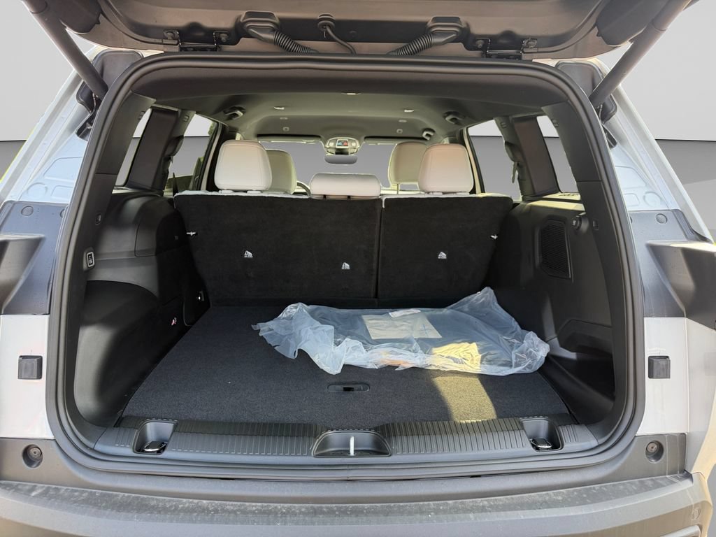 New 2026 Jeep Cherokee Limited AWD/4WD image 19