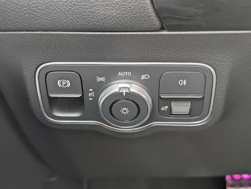 Used 2022 Mercedes-Benz GLA 250 image 20