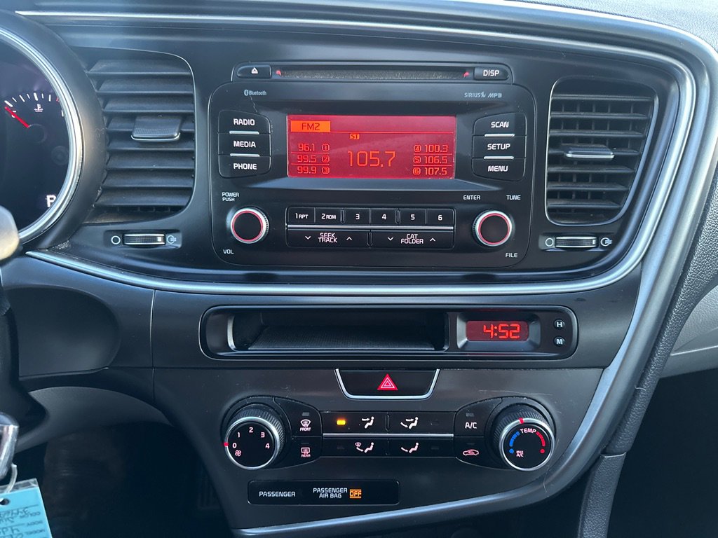 Used 2014 Kia Optima LX image 16