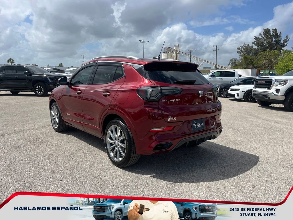 Used 2025 Buick Encore GX Avenir w/ Avenir Technology Package image 5