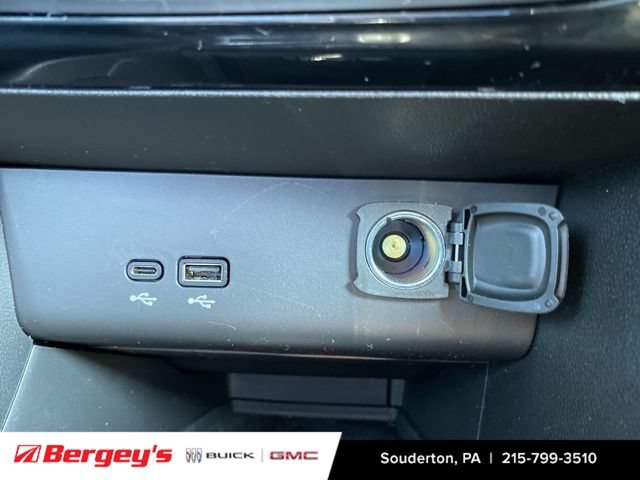 Certified 2024 Buick Encore GX Sport Touring w/ Advanced Technology Package AWD/4WD image 38
