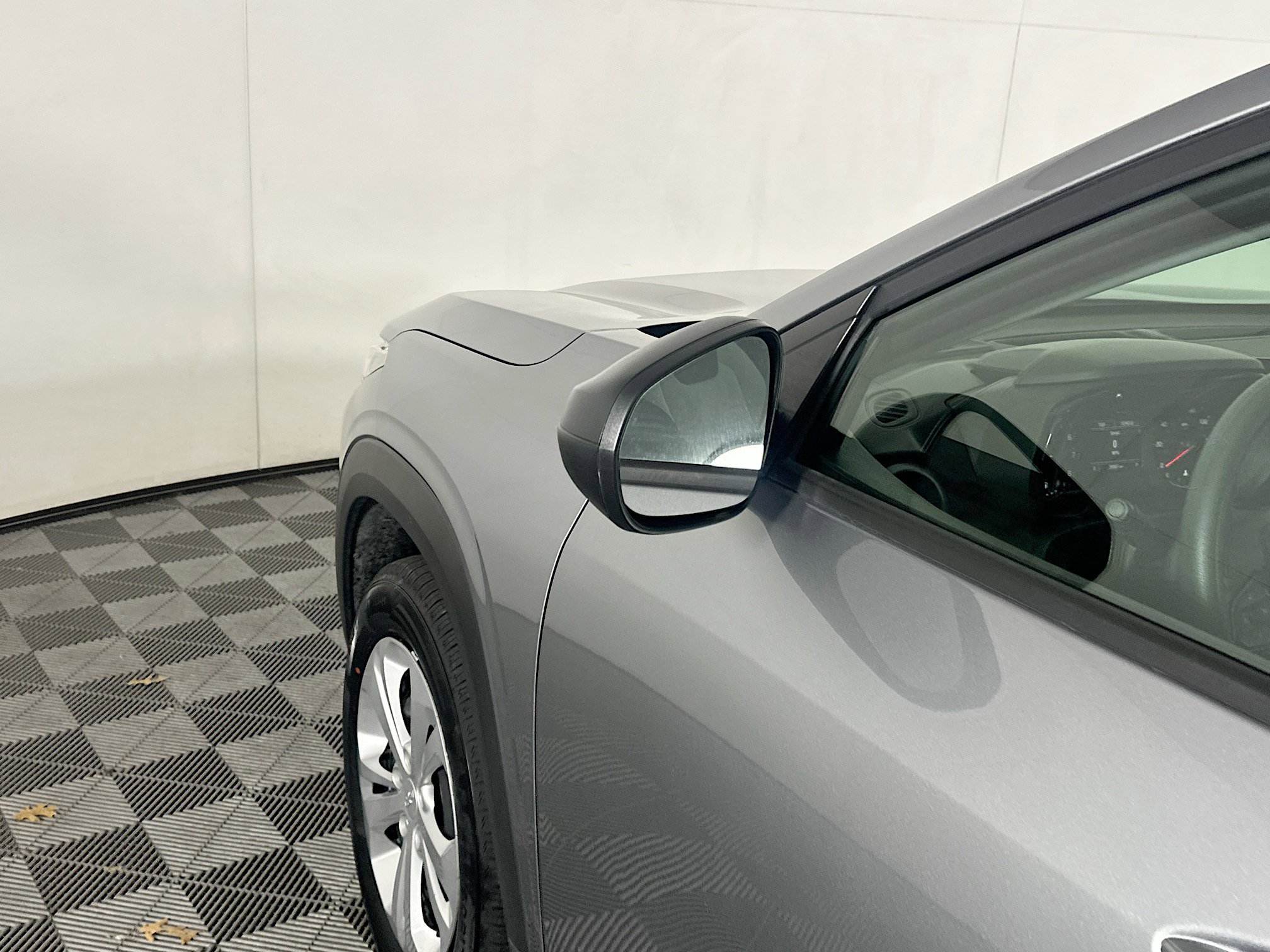 Used 2025 Chevrolet Trax LS image 16