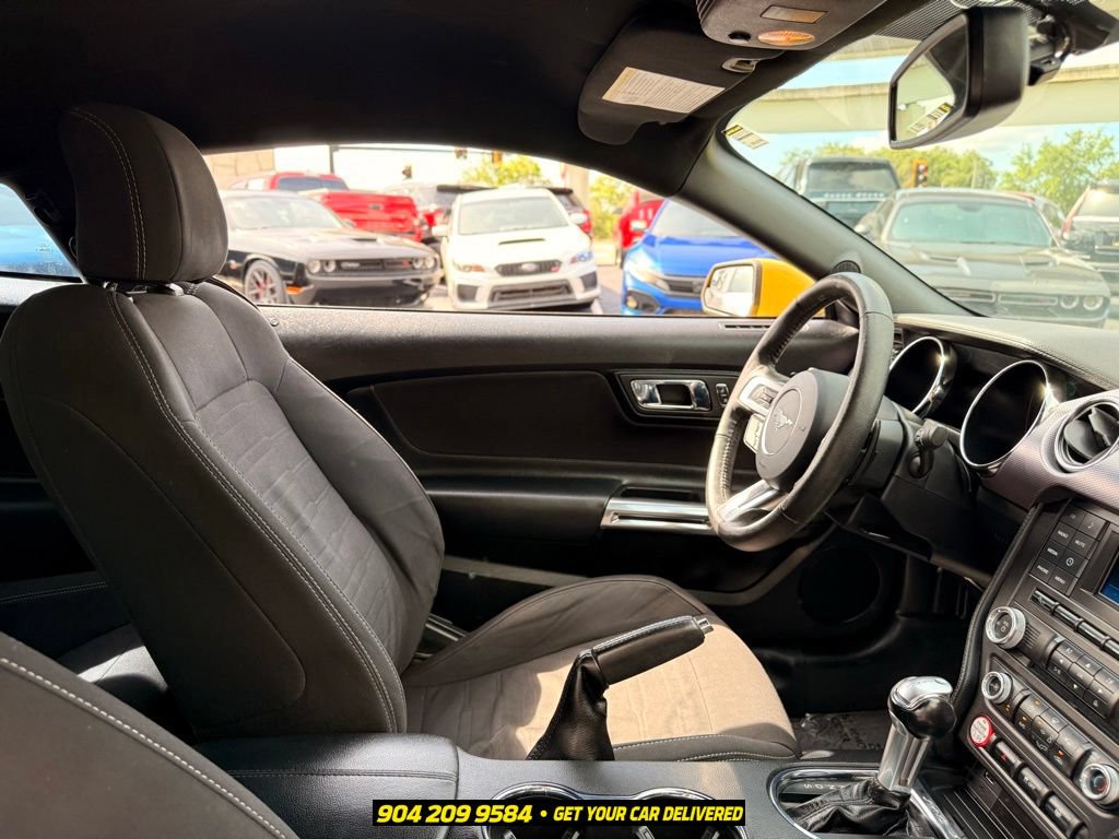 Used 2017 Ford Mustang GT RWD image 33