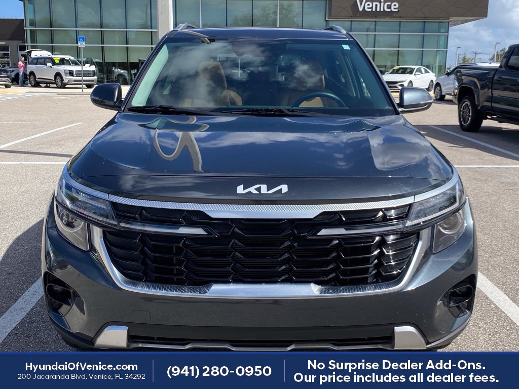 Used 2024 Kia Seltos EX AWD/4WD image 29