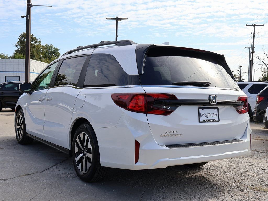 New 2026 Honda Odyssey EX-L image 4