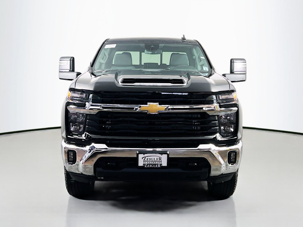 New 2026 Chevrolet Silverado 2500 LT w/ Leather Package AWD/4WD image 3