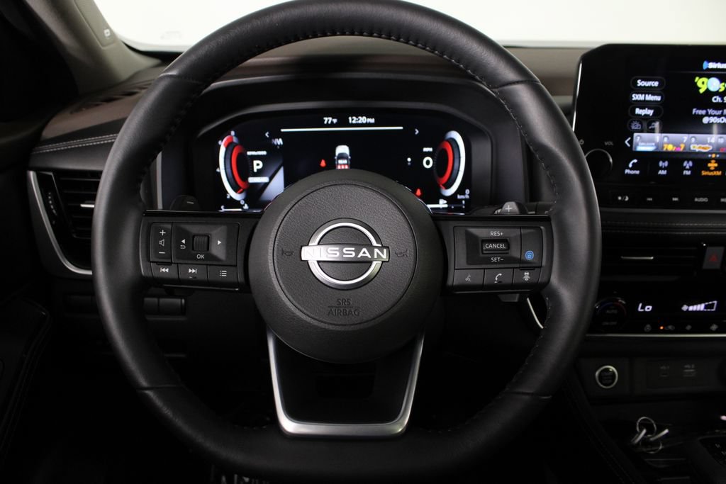 Certified 2023 Nissan Rogue Platinum FWD image 10