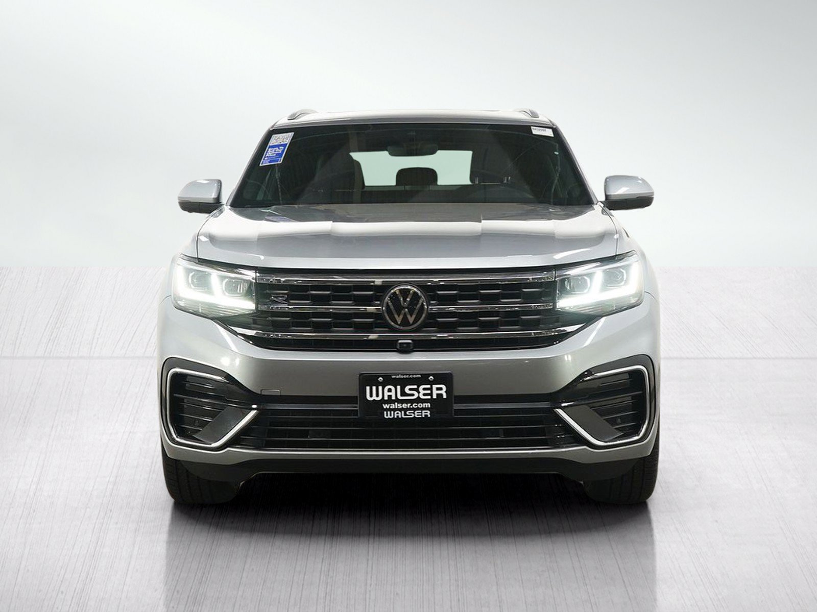 Used 2020 Volkswagen Atlas Cross Sport SEL Premium R-Line AWD/4WD image 8