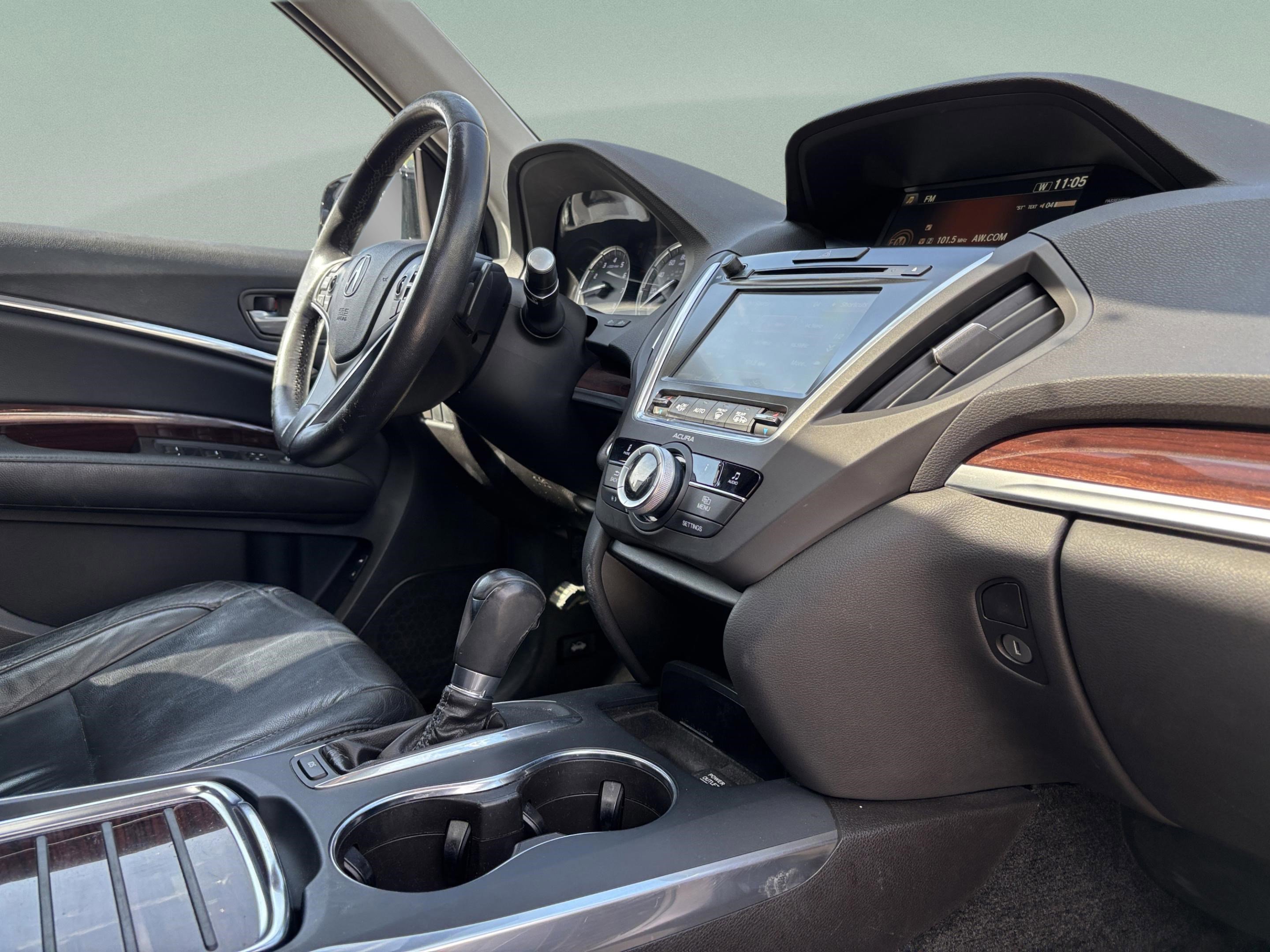 Used 2015 Acura MDX FWD image 23