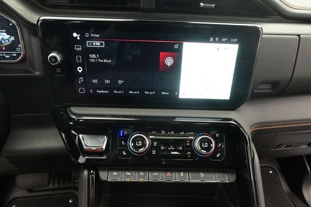 Used 2025 GMC Sierra 1500 AT4 w/ AT4 Premium Package AWD/4WD image 9