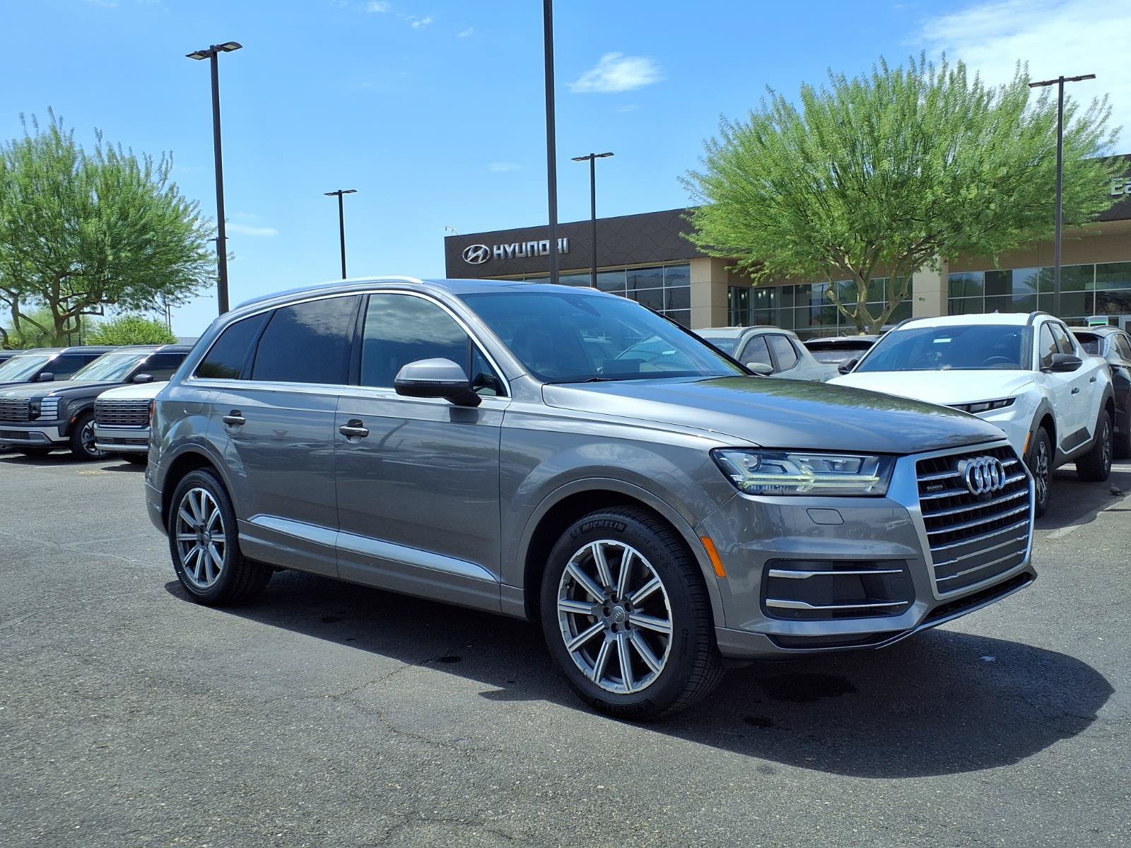 Used 2018 Audi Q7 2.0T Premium Plus w/ Premium Plus Package AWD/4WD image 8