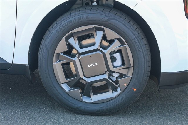 New 2026 Kia Carnival EX image 12
