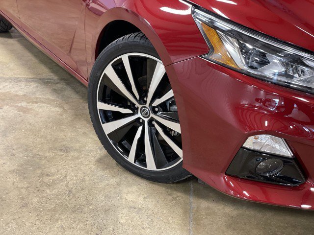 Used 2021 Nissan Altima 2.5 Platinum image 11