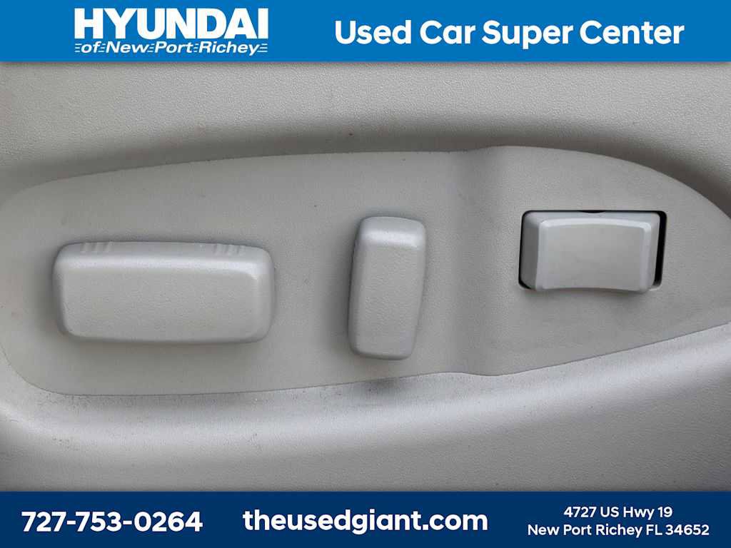 Used 2016 Cadillac SRX Luxury w/ Driver Awareness Package AWD/4WD image 24