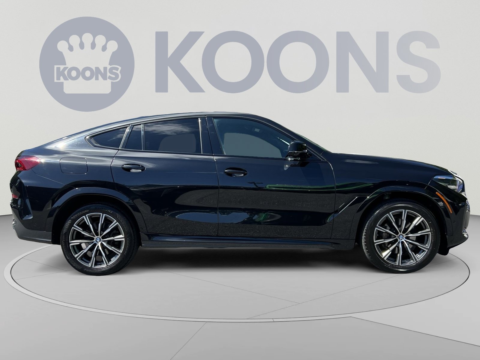 Used 2023 BMW X6 xDrive40i w/ M Sport Package AWD/4WD image 12