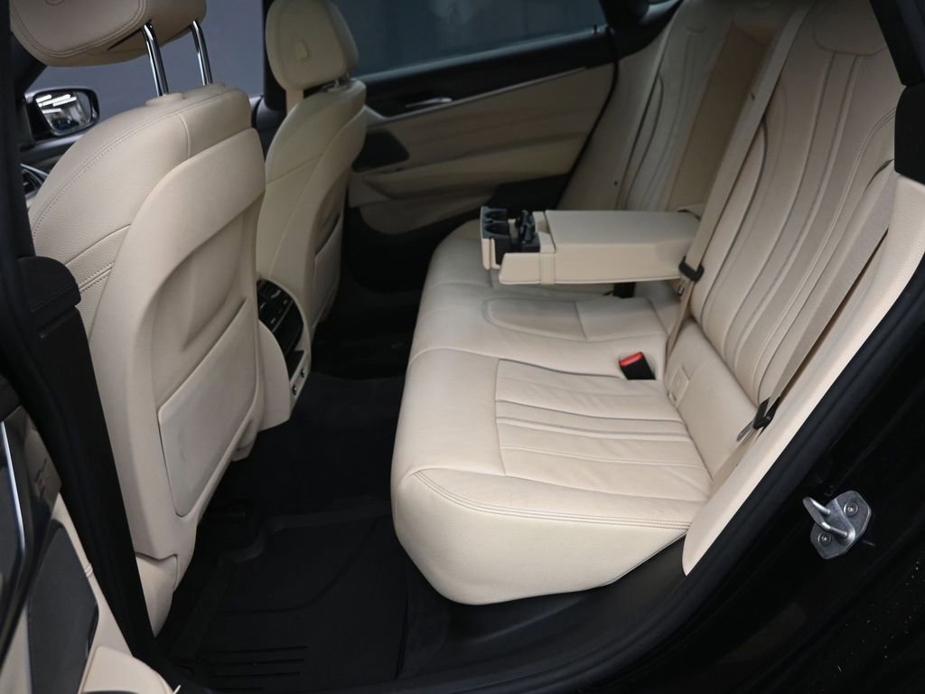 Used 2019 BMW 640i Gran Turismo xDrive AWD/4WD image 9