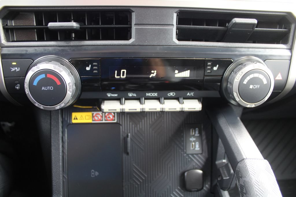 Used 2025 Toyota 4Runner TRD Sport AWD/4WD image 41