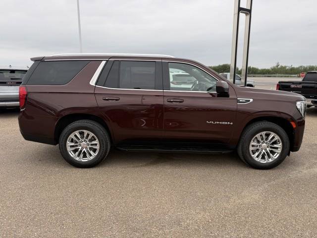 Used 2023 GMC Yukon SLE RWD image 10