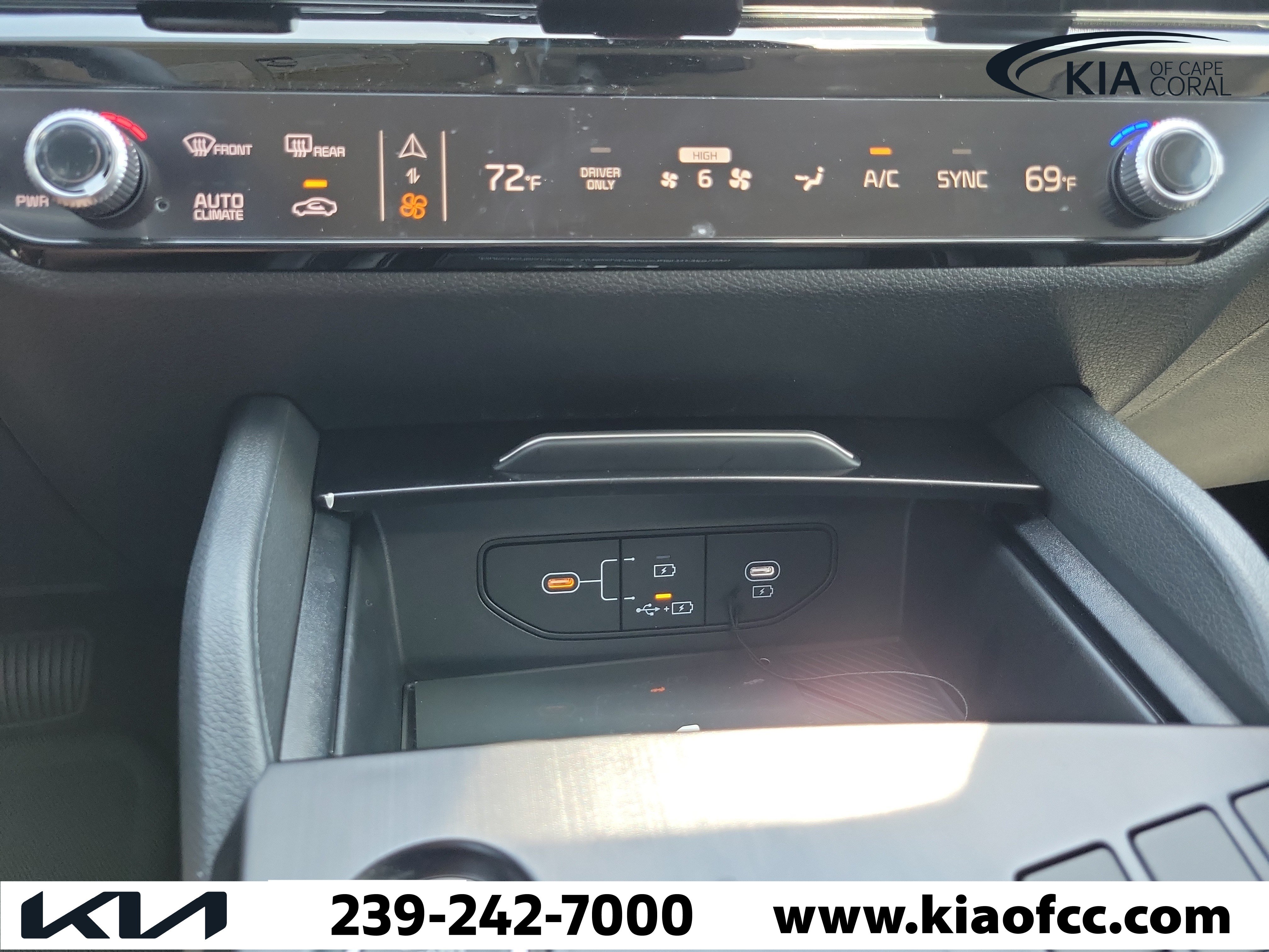 New 2026 Kia Sportage LX FWD image 24