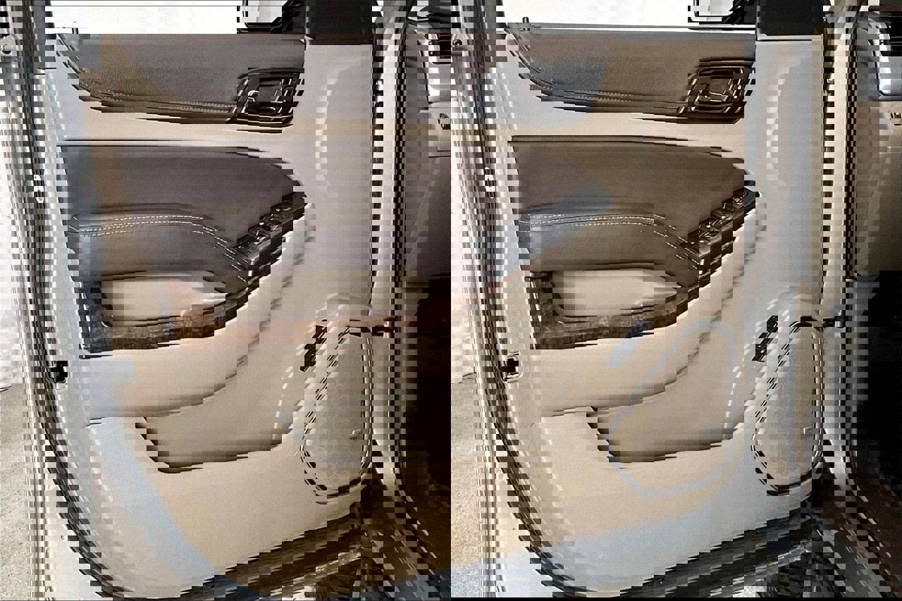 Used 2017 Chevrolet Tahoe LT image 25