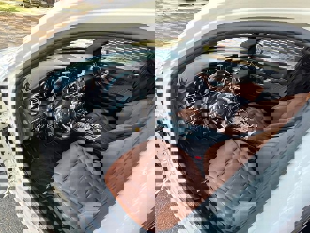 Used 2020 Mercedes-Benz C 300 Sedan image 33