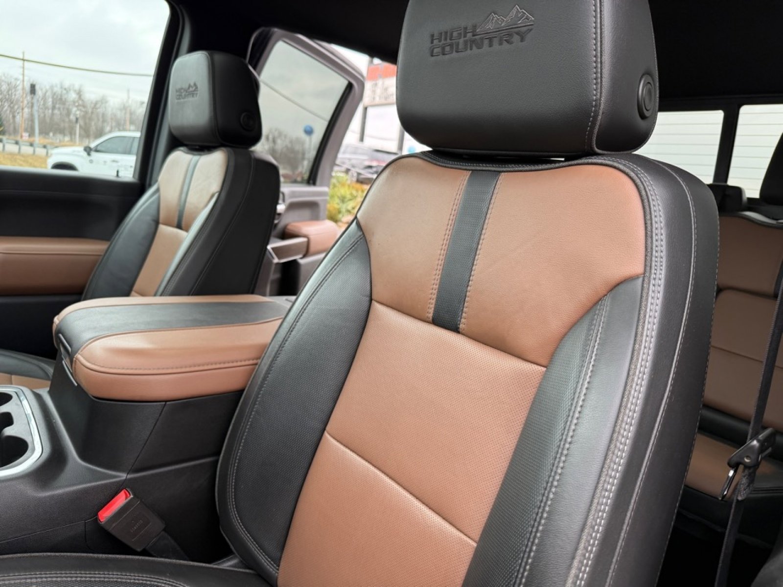 Used 2023 Chevrolet Silverado 3500 High Country image 31