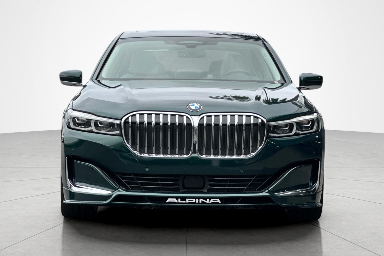Used 2022 BMW ALPINA B7 xDrive w/ Luxury Rear Seating Package AWD/4WD image 8