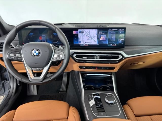 Used 2023 BMW 330i xDrive Sedan w/ Premium Package AWD/4WD image 13